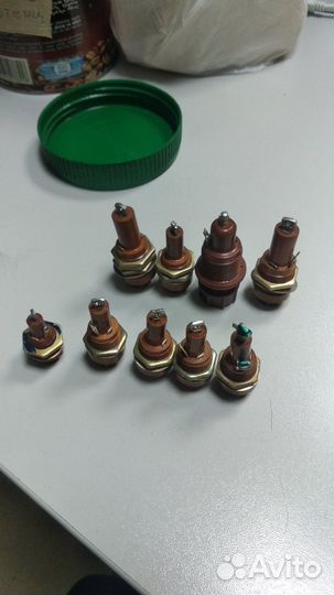 Тумблеры/переключатели/Держатели предохранителей