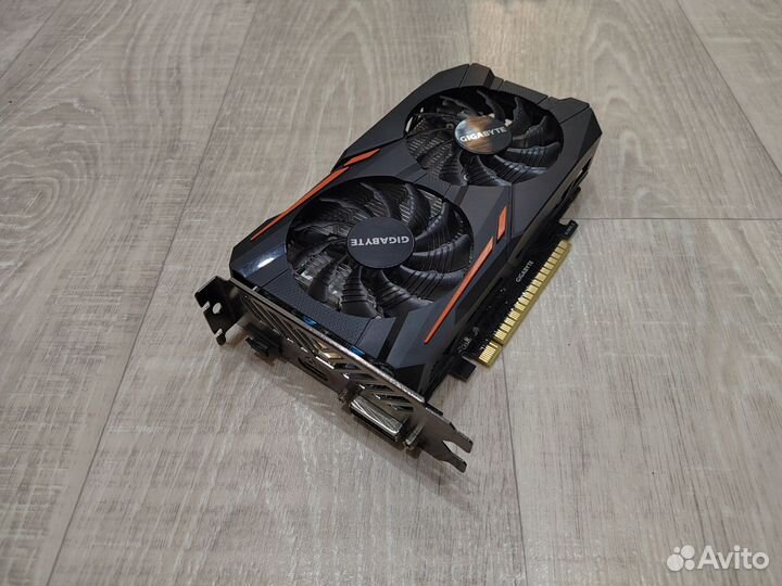 Видеокарта GTX 1050 2Gb