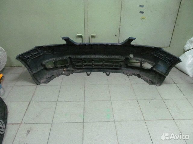 Бампер передний Volkswagen Touran