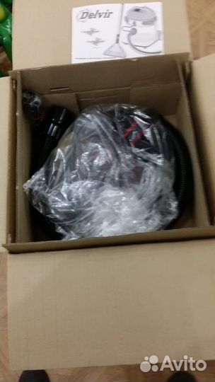 Итальянский пылесос с водной фильтрацией