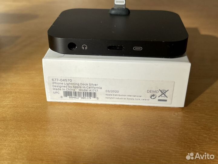 Док-станция Apple iPhone Lightning Dock