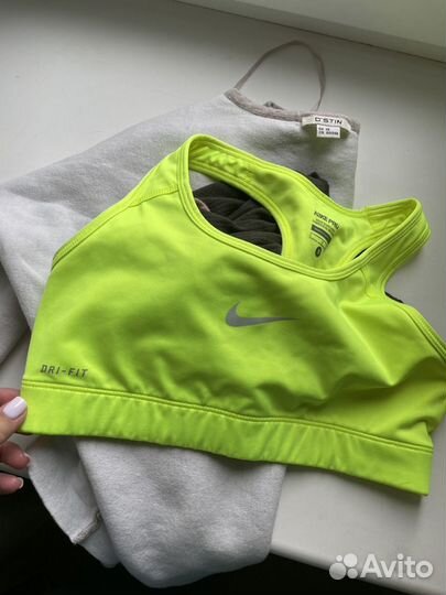 Спортивный топ nike s