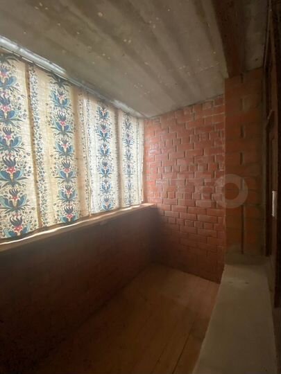 2-к. квартира, 90 м², 4/10 эт.