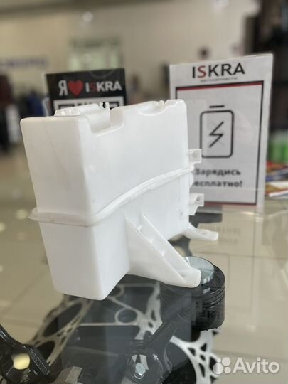 Бачок стеклоомывателя Toyota Corolla X 2006-2010