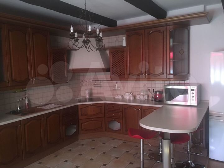 Комната 35 м² в 3-к., 2/2 эт.