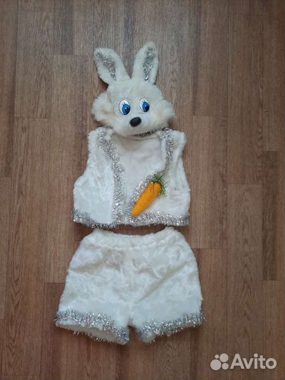 Новогодний костюм Зайчик