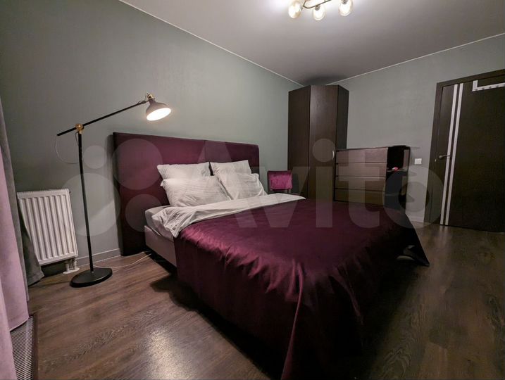 2-к. квартира, 65 м², 1/13 эт.