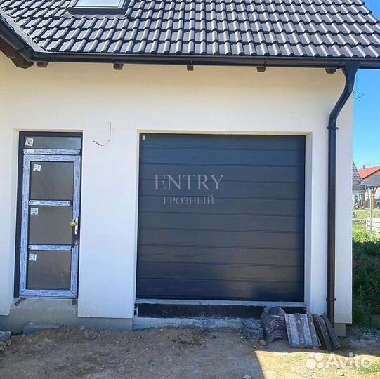 Ворота гаражные секционные