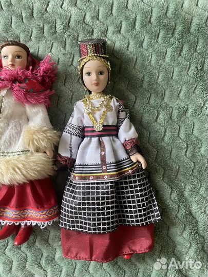 Кукла фарфоровая коллекционная