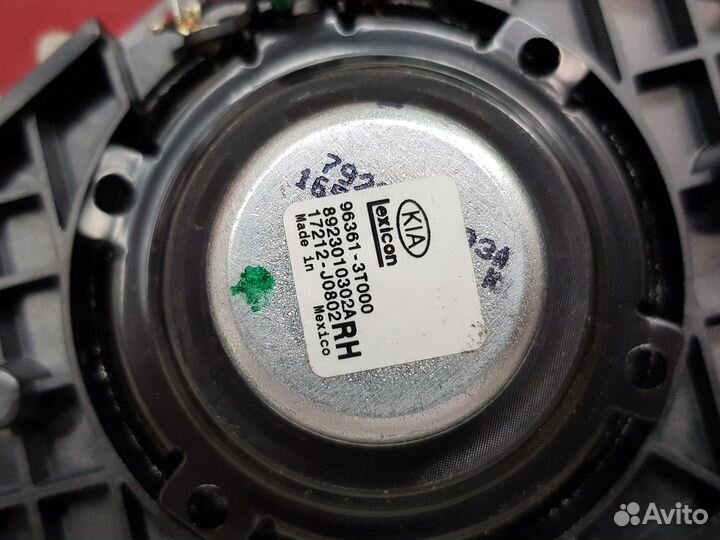 Динамик правый (Kia Quoris)