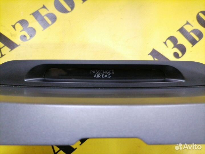 Накладка на торпедо (панели) Kia Sportage 3