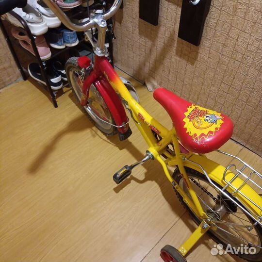 Велосипед 16