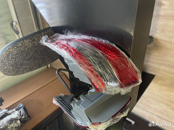 Фонарь задний левый правый киа рио