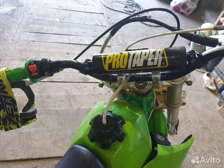 Продам кросовый kawasaki