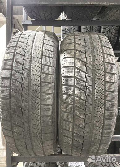Bridgestone Blizzak VRX 215/60 R16 95Y
