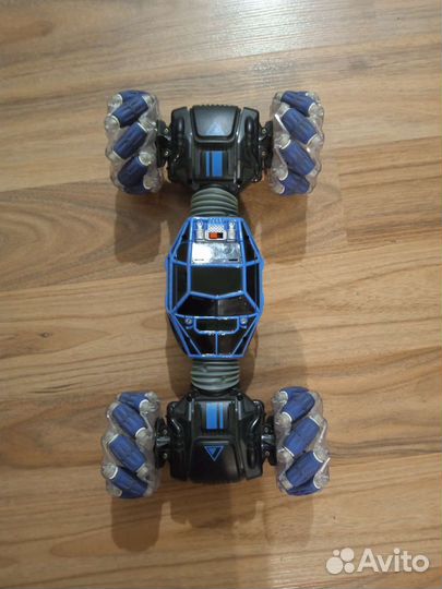 Машинка перевертыш на радиоуправлении