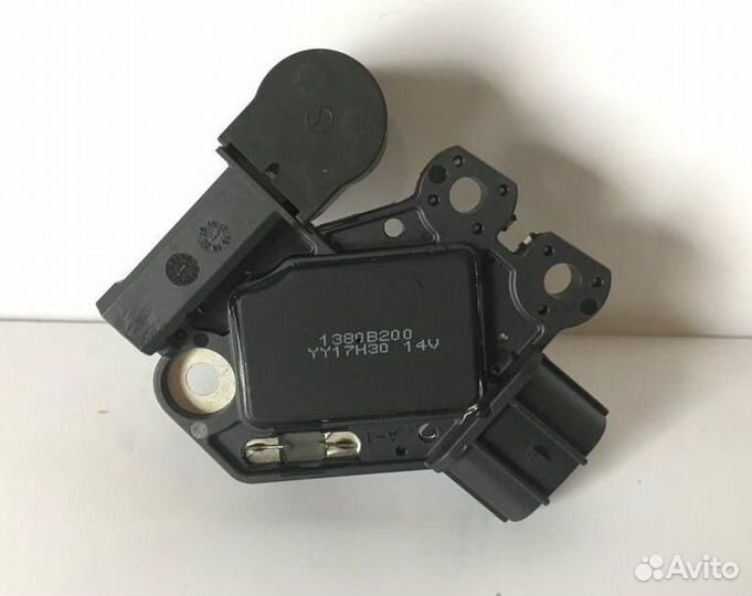 Щетка генератора Хендай Солярис Киа Рио 10-17