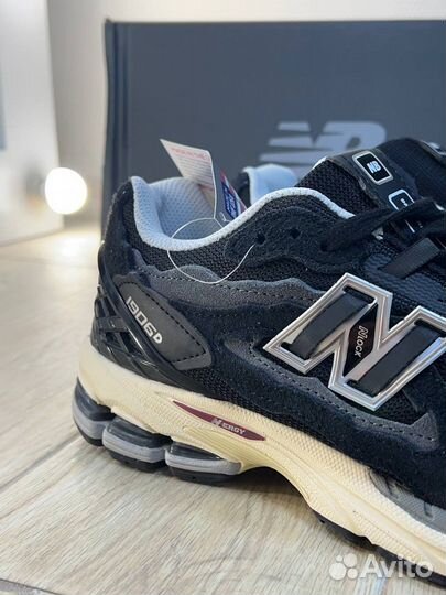 Кроссовки мужские New Balance 1906D Black