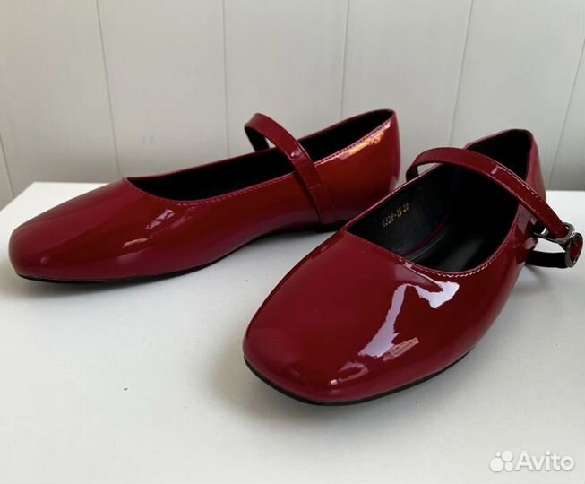 Балетки с квадратным носом mary jane