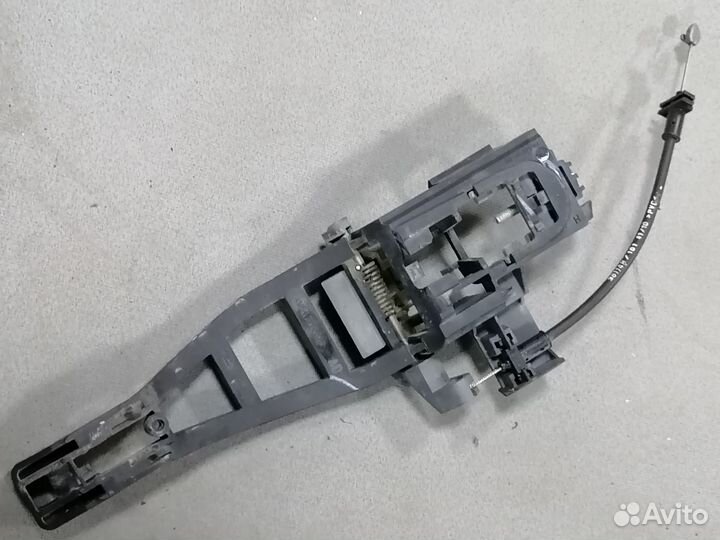 Кронштейн ручки двери зад.универсал Ford Focus 2