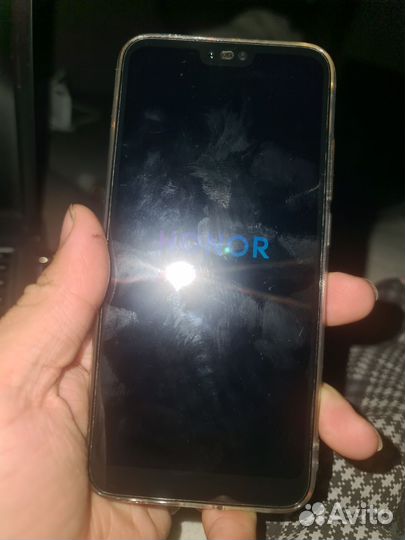 HONOR 10, 4/64 ГБ