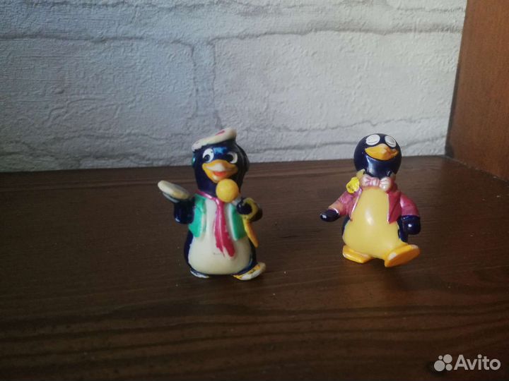 Коллекционные игрушки кротов, пингвинов, бегемотов