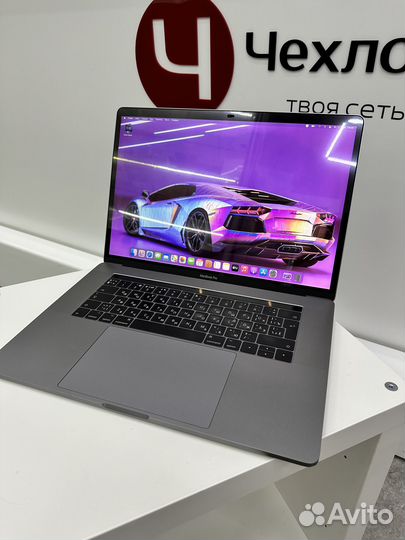MacBook Pro 15 2018 Touch Bar i7 16Gb SSD 512Gb