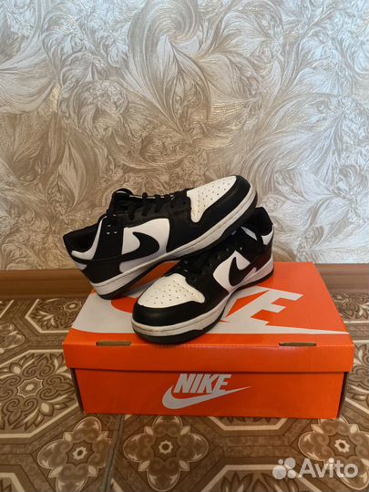 Кроссовки nike