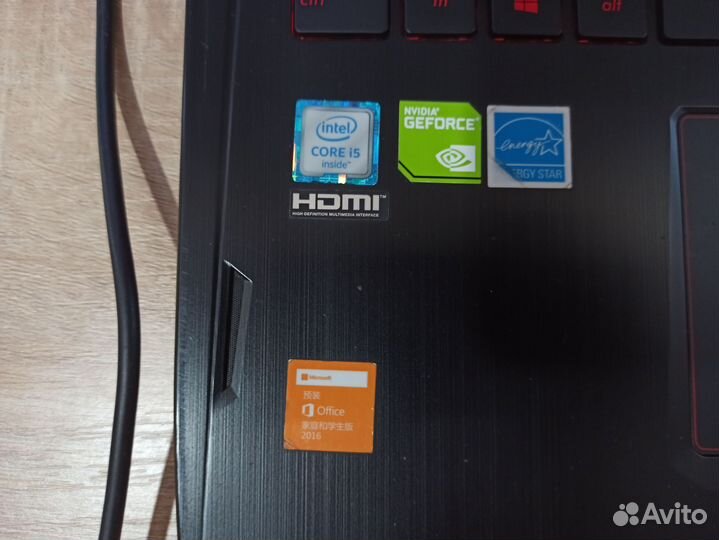 Игровой ноутбук Asus i5/8gb/Gtx1060/FullHd