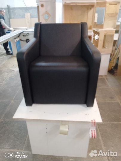 Перетяжка мягкой мебели