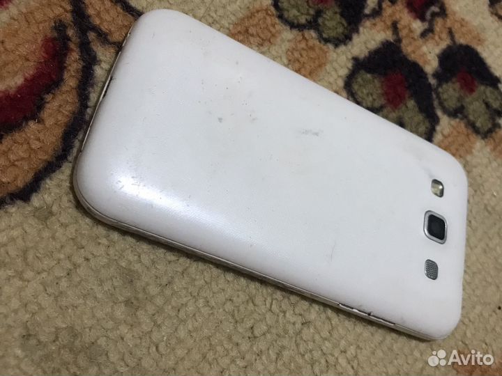 Телефон Samsung