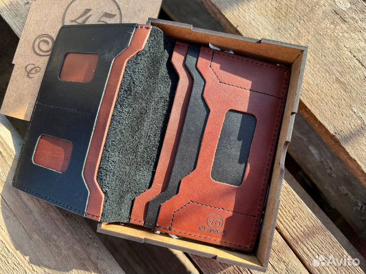 Обложка для документов из кожи трансформер