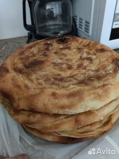 Фатир лепешка слоеная