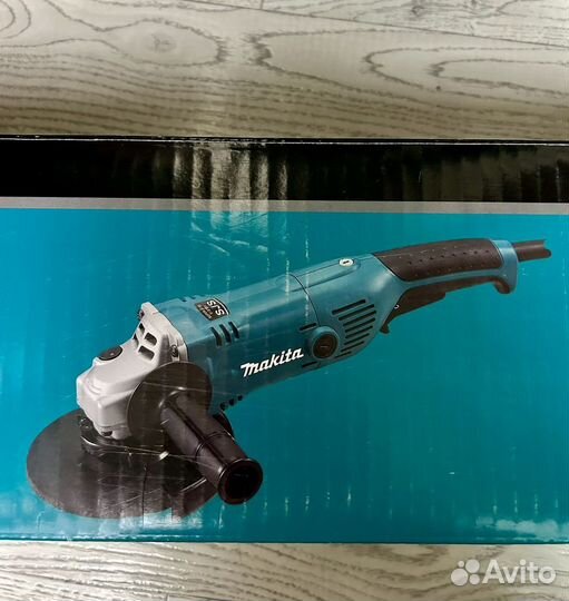 Болгарка ушм makita GA6021 150 мм