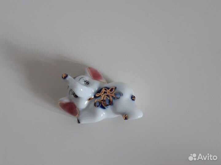 Фигурка слонёнок Керамика Гжель