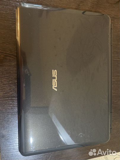 Ноутбук asus