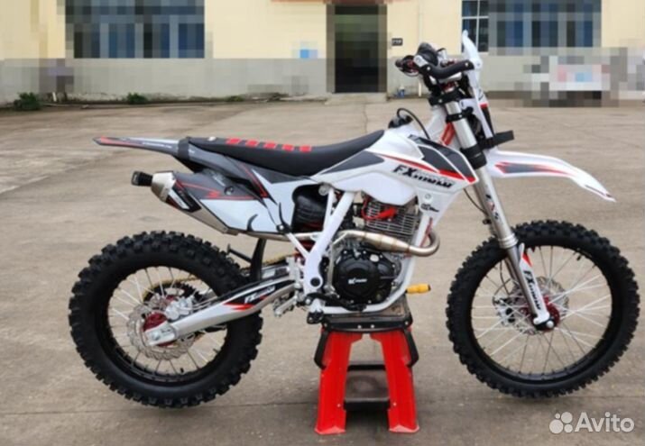 Кроссовый мотоцикл FXmoto CB300F 300 CC 21/18