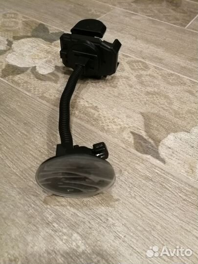 Держатель для телефона в автомобиль