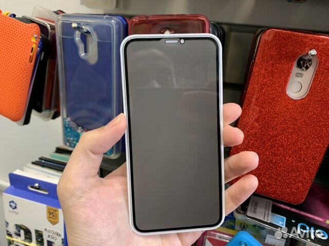 Стекла Антишпион для iPhone