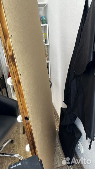 Зеркало с подсветкой