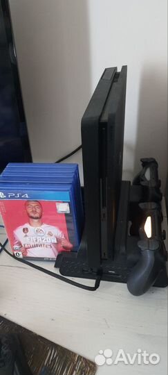Продам Playstation 4 500gb