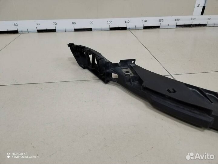 Кронштейн фар правый Volkswagen Polo Sed RUS 2011