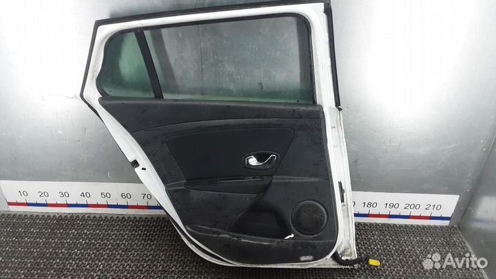 Дверь задняя левая Renault Megane