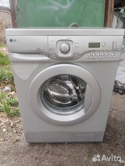 Стиральная машина LG 5 kg в идеальном состоянии