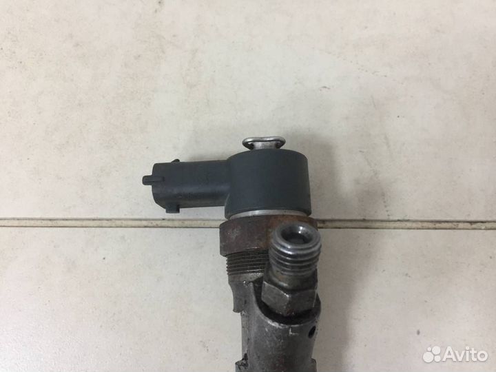 Форсунка дизельная электрическая Kia Sorento BL, J