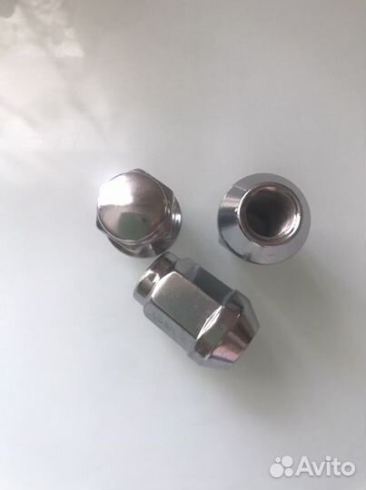 Болт-гайка 12/1,5 hyundai/KIA