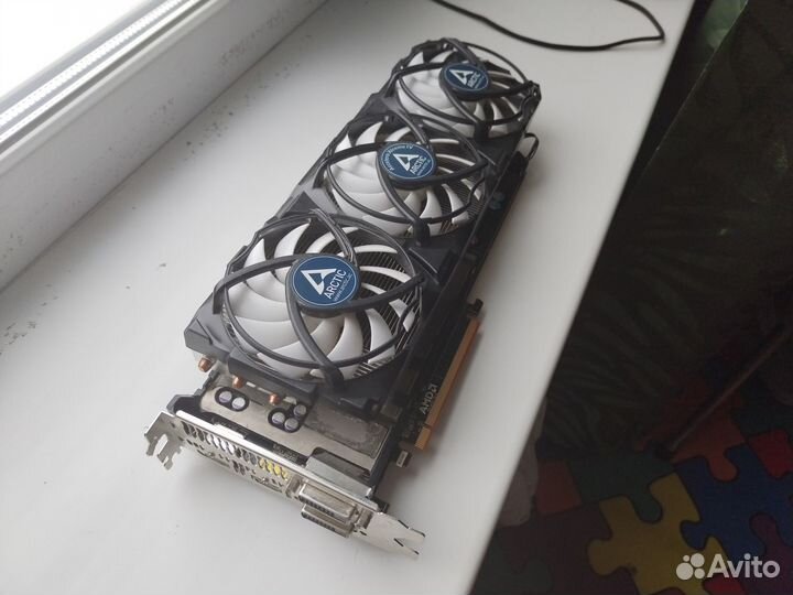 Radeon r9 290x Sapphire BFG edition