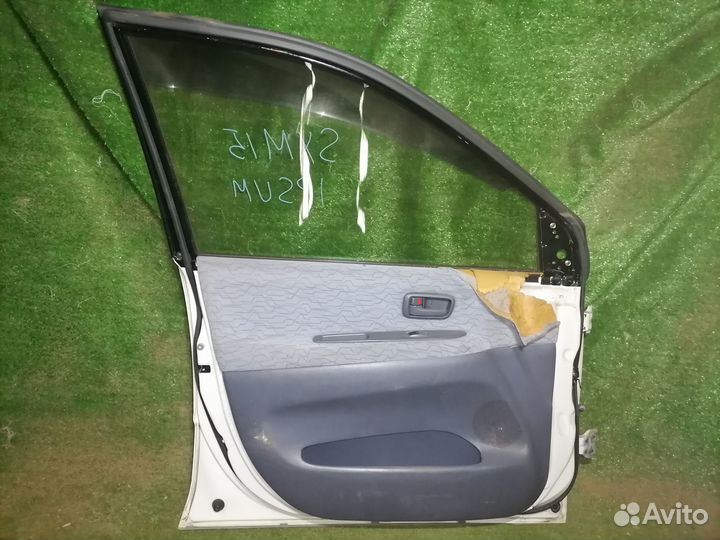 Дверь передняя левая Toyota Ipsum SXM10 Пустая