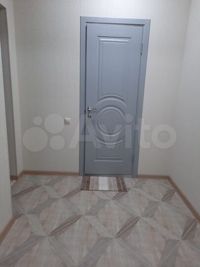 1-к. квартира, 57 м², 10/13 эт.