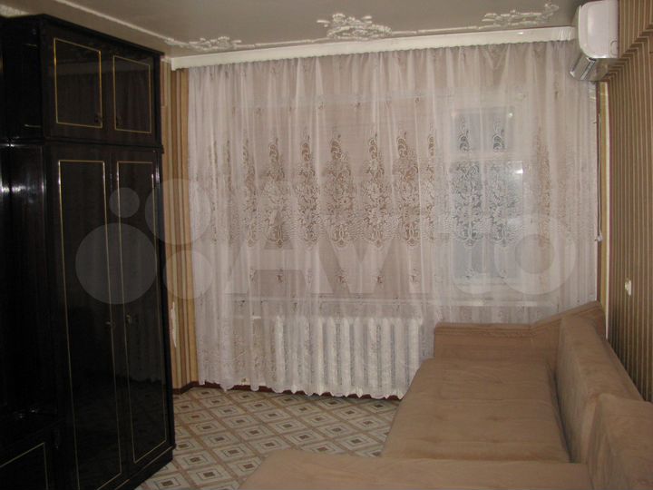 4-к. квартира, 58 м², 1/5 эт.